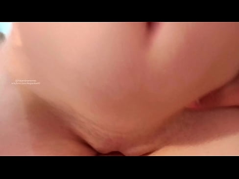 ❤️ Эгчийн өрөөнд унтаад л би сэрлээ Зовох видео порно дээр mn.xxxdesichudai.ru